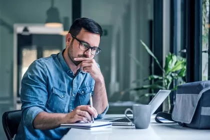 A espiral da dívida pública nacional