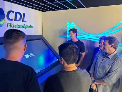 Memorial que resgata 65 anos de história do associativismo e do comércio em Florianópolis é inaugurado pela CDL