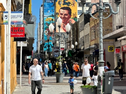 Comércio do Centro terá funcionamento no feriado de 20 de novembro em Florianópolis