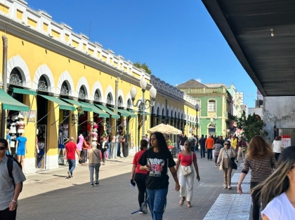 Varejo de Florianópolis intensifica ações e horários especiais para Natal e Ano Novo